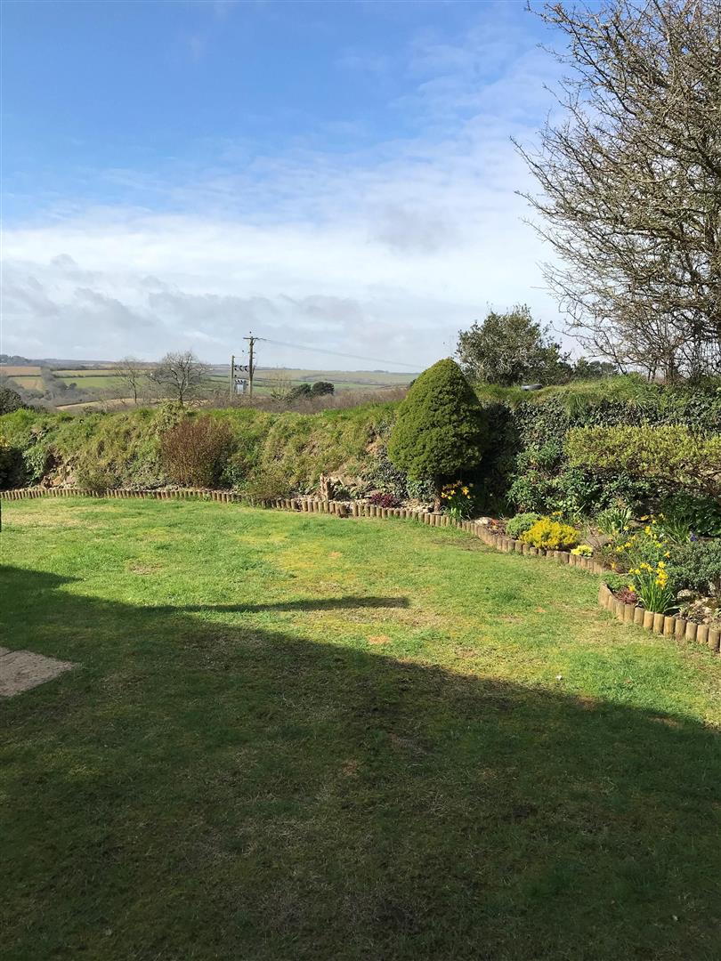 Cullen View, Probus, Truro